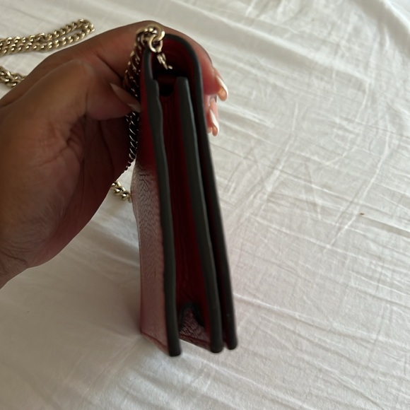 Preloved Authentic Gucci Wallet on Chain - Picture 2 of 7